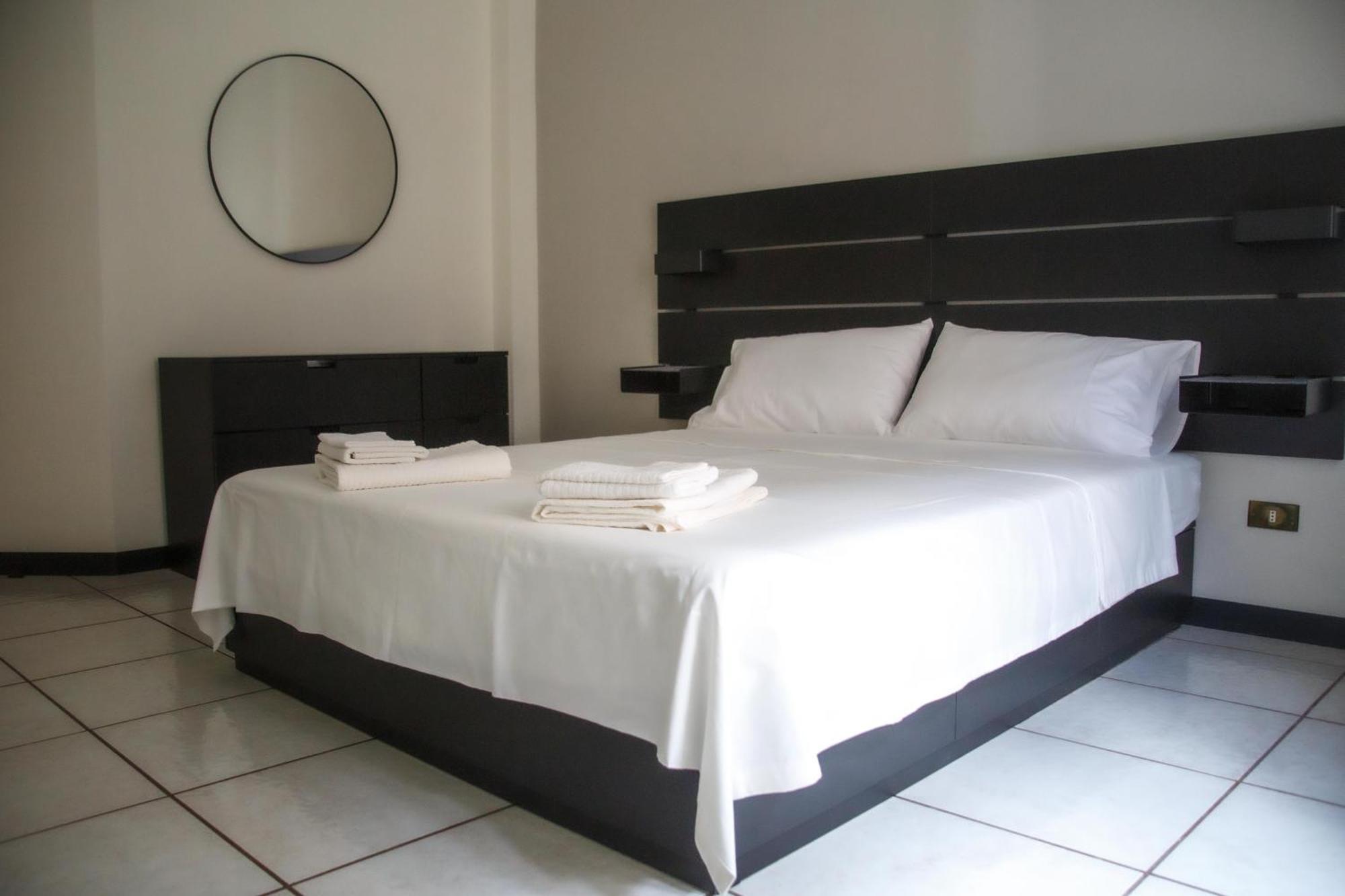 Don Giovanni A Toledo Apartment Napoli Bagian luar foto